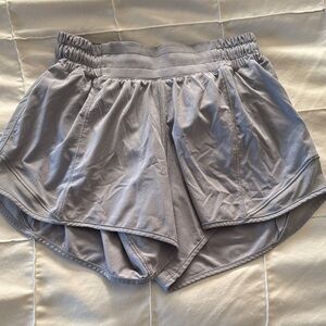 Lululemon Rhino Gray Hotty Hot Shorts 4”